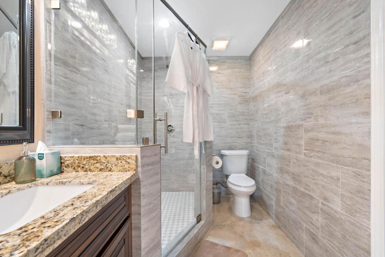 Villa Pool Oasis Games Wifi Bbq Yard Sleep 16 Houston Exterior foto
